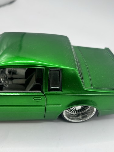 1/24Jada Toys Dub City 1987 Buick Grand National dayton wheels - Picture 10 of 20