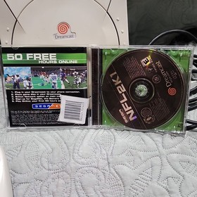 SEGA Dreamcast HKT-3020 White Console w/ Controller AV Power & NFL 2K1 Tested
