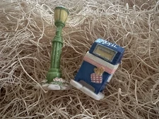 Cherished Teddies Mailbox / Lamppost Set