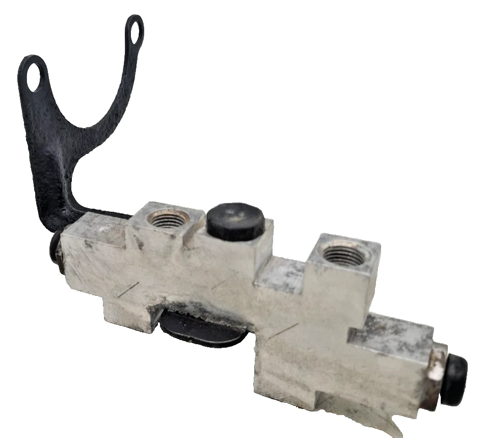 2010-2015 CHEVROLET CAMARO ABS Proportioning Valve Anti Lock Brake 12KH0200 OEM - Image 3 of 4
