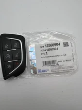 Genuine GM Cadillac Escalade Keyless Remote Key Fob Transmitter 13560904 OEM
