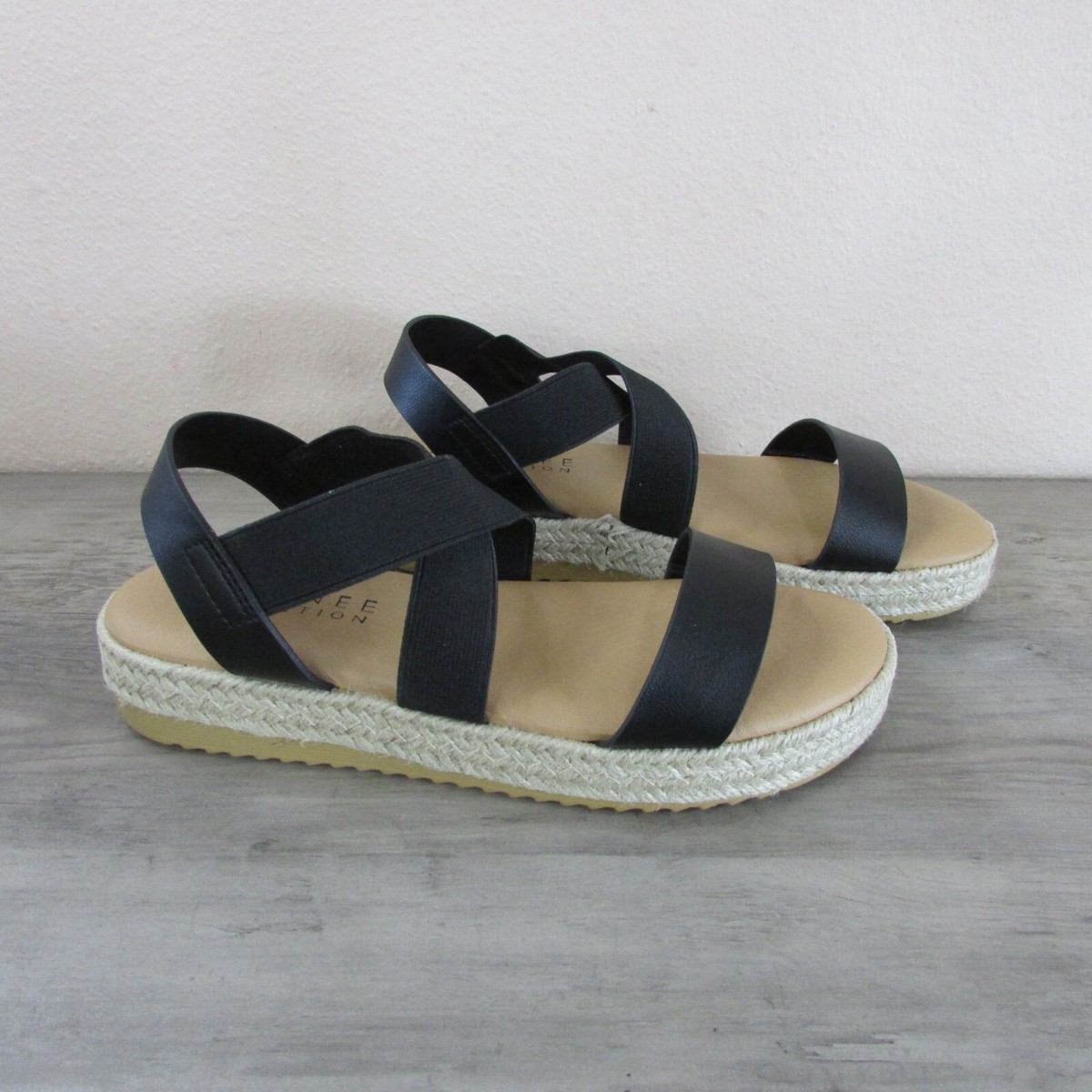 Journee Collection Women's 7 Tru Comfort Foam Caroline Sandal