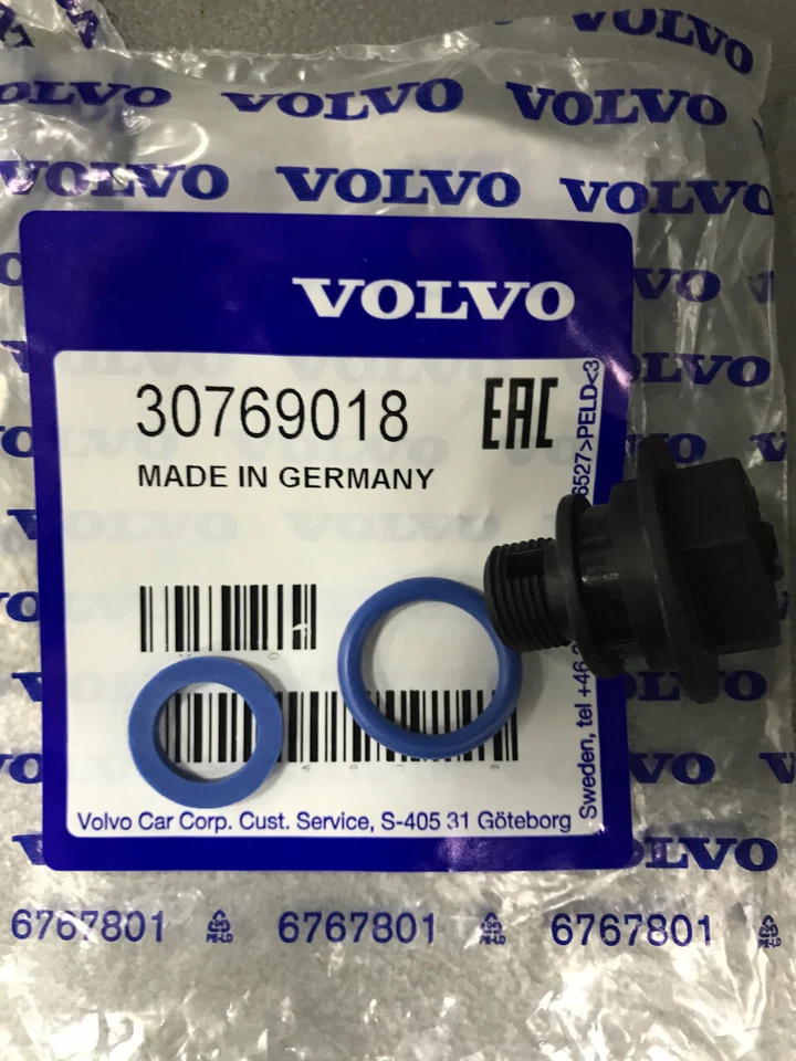 VOLVO XC60 S40 V50 C30 C70 V40 Filtro de combustible Drenaje Tapón de grifo 30769018 Foto 3 de 4