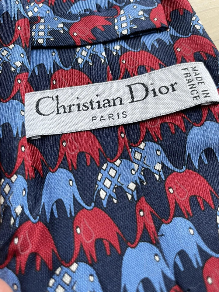 Corbata de lujo Christian Dior vintage con estampado de elefante 100 % seda para hombre Foto 4 de 4