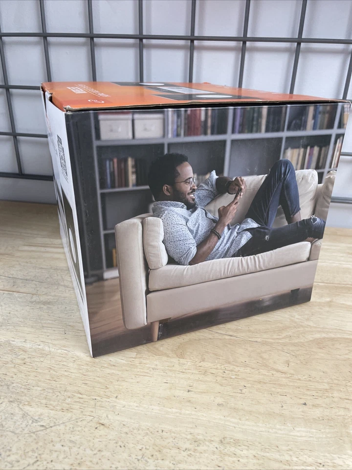 iLive IHB227B Wireless Home Music System w/CD , AM/FM Radio, Clock, Remote - Image 4 of 4