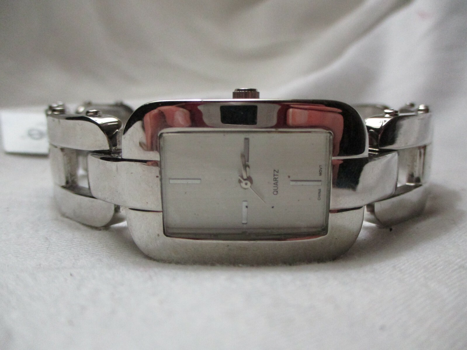 Avenue Wristwatch Rectangular White Face Silver T… - image 1