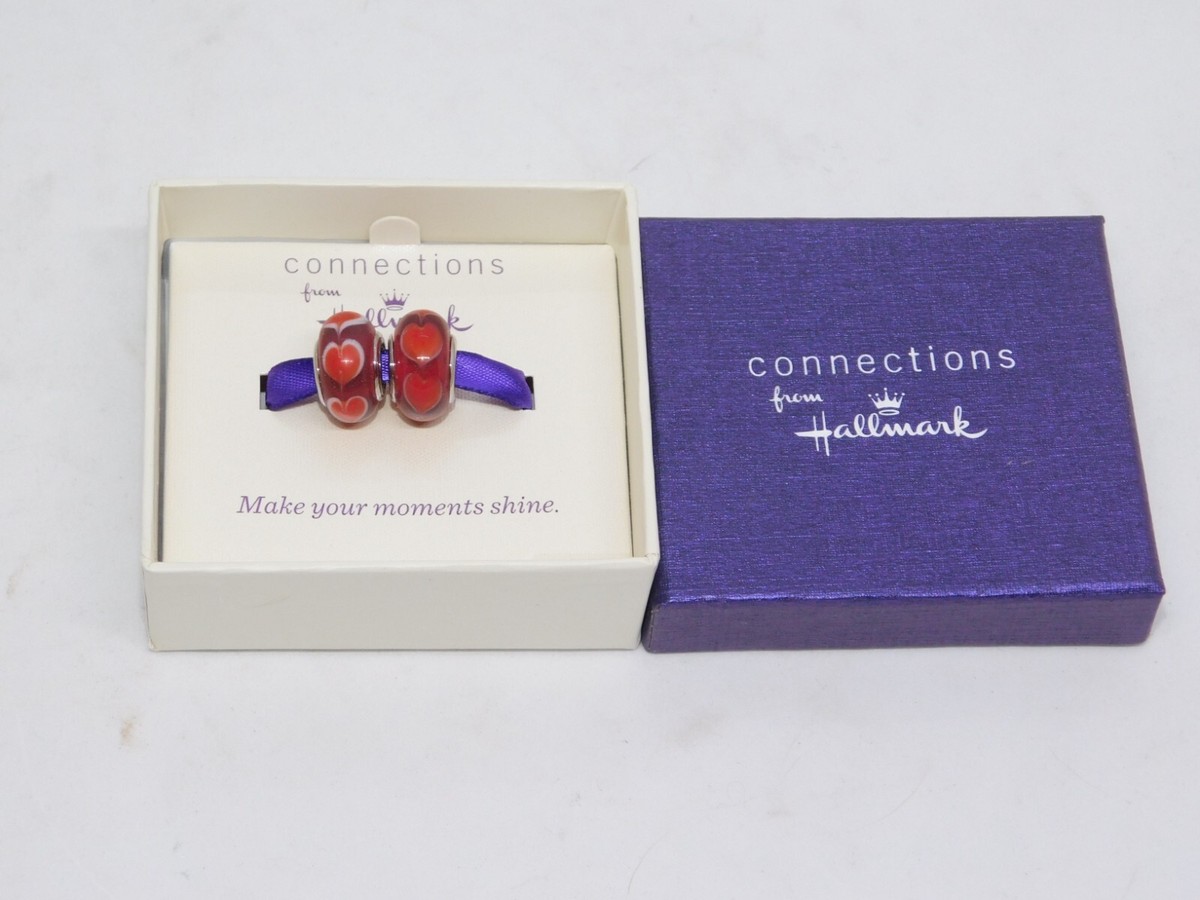 CONNECTIONS HALLMARK RED HEART BRACELET GLASS BEADS SET 2