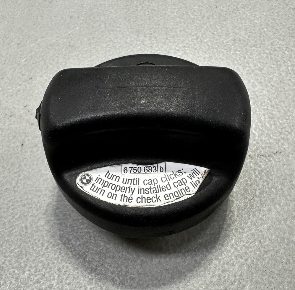 BMW OEM Gas Cap Fuel Tank 16111184669 E38 7-Series 740i 740iL 750i 