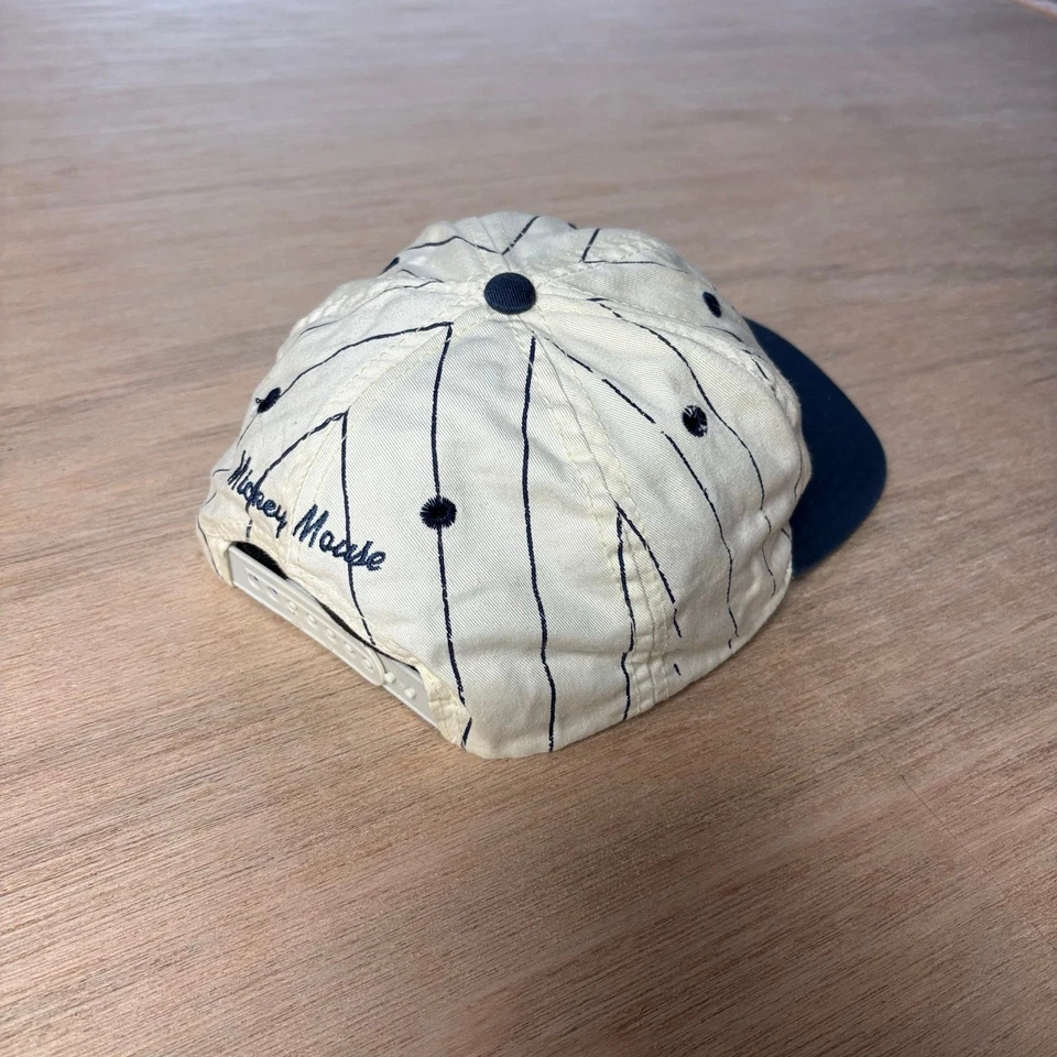 DE COLECCIÓN AÑOS 90 DISNEY • GORRA A RAYAS MICKEY MOUSE "M" Foto 4 de 4