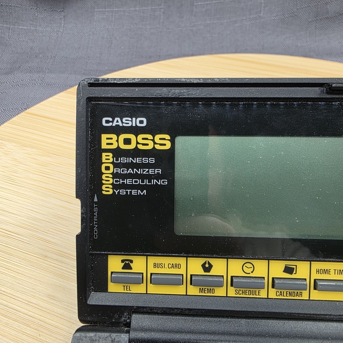 Casio BOSS SF-8000 64KB PDA Business Organizer Scheduling System