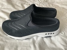 Navy/White Easy Spirit Travel Time Mules Size 9.5M