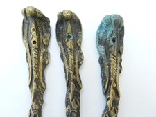 3 ANCIENS BRONZES ORNEMENTS d'AMEUBLEMENT XIXème * PETITES ENCOIGNURES