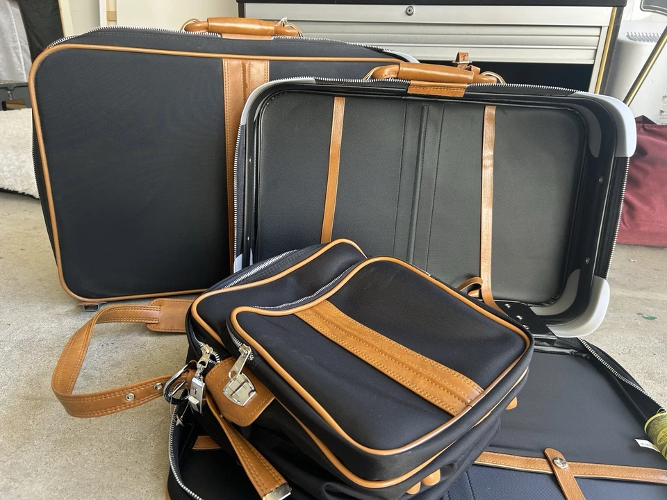 Equipaje de colección Ambassador de 3 piezas NUNCA usado Foto 2 de 2