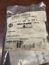 ALLEN BRADLEY GUARDMASTER 440K-A11144  MISSING SCREWS