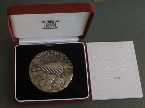 2004 Royal Mint 5oz Sterling Silver British Arts Medal Boxed The Choice Is Ours - Picture 3 of 7