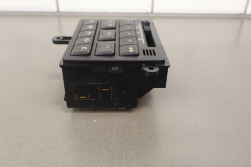 96-98 Lexus LX450 Automatic Temperature Climate Control - Picture 3 of 8