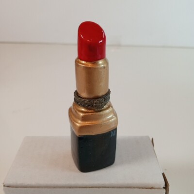 Lipstick Red Ceramic Trinket Box NIB NOS New Old Stock