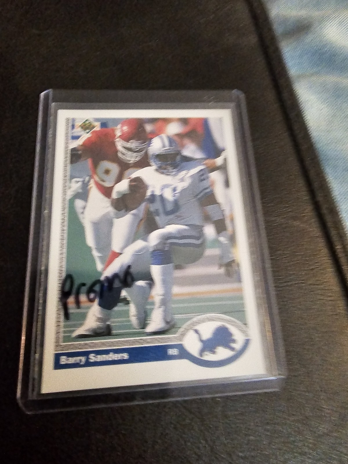 Picture 1 of 2