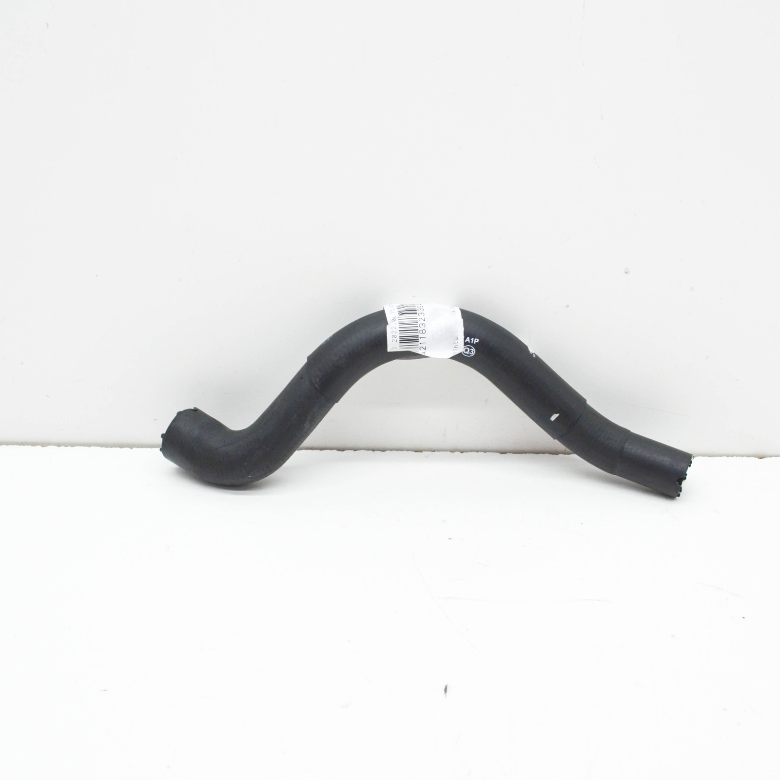 MERCEDES-BENZ E W211 Engine Coolant Hose A2118323394