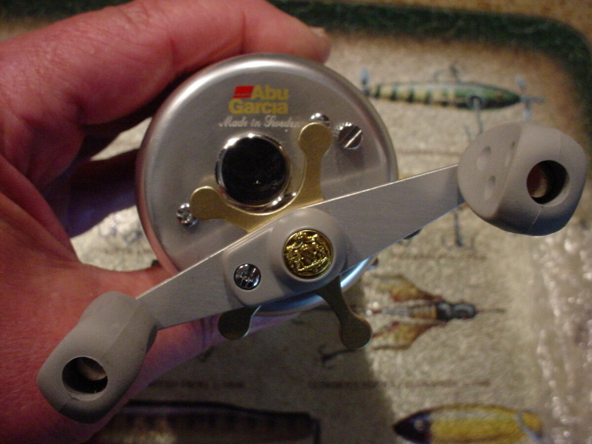 Ambassadeur BASS PRO ANNIVERSARY 5600 CDL. UNUSED IN WOOD Ambassadeur BASS PRO ANNIVERSARY 5600 CDL. UNUSED IN WOOD