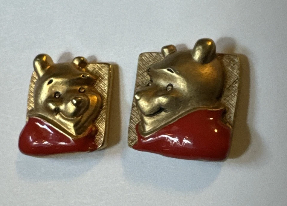 DISNEY 3D Gold & Enamel WINNIE THE POOH Pierced Stud Earrings - Image 3 of 4