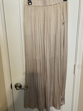 Satin maxi skirt With Pockets Size 4