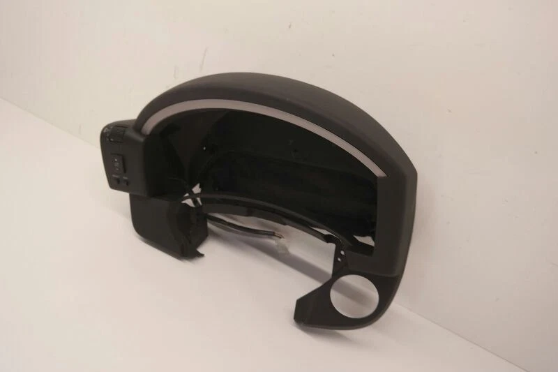 Bisel velocímetro Infiniti FX35 2003-05 Foto 2 de 4