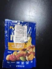 Planters Nuts, Seeds & Cranberries Trail Mix (6 oz Pouch)