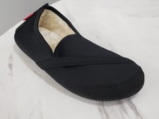 NEW KOZIKICKS Slippers Indoor Outdoor Footwear Shoes WOMEN SMALL 5.5 - 6.5 BLACK