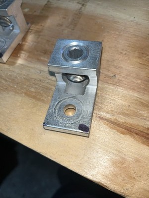 OEM CMC AB500-1, AB5001 Mechanical Lugs 500kcmil-4 New Pull Out