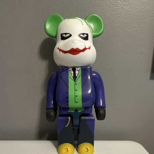 Medicom Toy Be@rbrick The Joker Art Toy Figure - DC Comics 400%