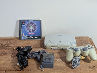 Sony Playstation 1 (PS1) Konsole mit Kabeln & Controller (SCPH-102)
