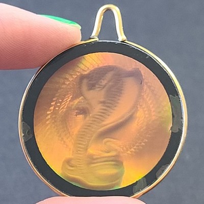 Vintage 90s Holographic Cobra Snake Necklace Pendant Glass Goldtone 1.5'' Round