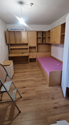 Schlafzimmermöbel-Set Holz Hellbraun/Lila Bett Schreibtisch Schrank Kommode mod 