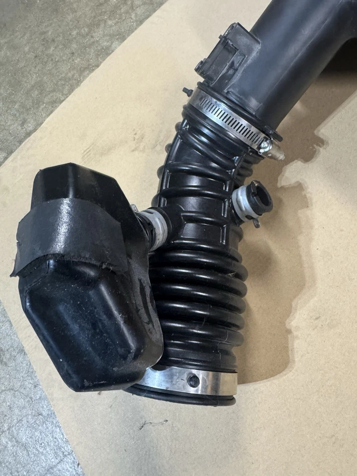 Kit de inducción de admisión de aire 370z Nismo con filtro 2009-2020 Foto 3 de 3