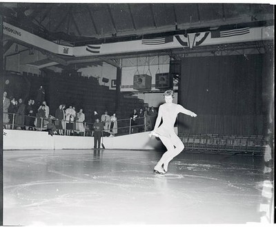 Tenley Albright Skating A Figure Eight 1950 Dancer Old Photo