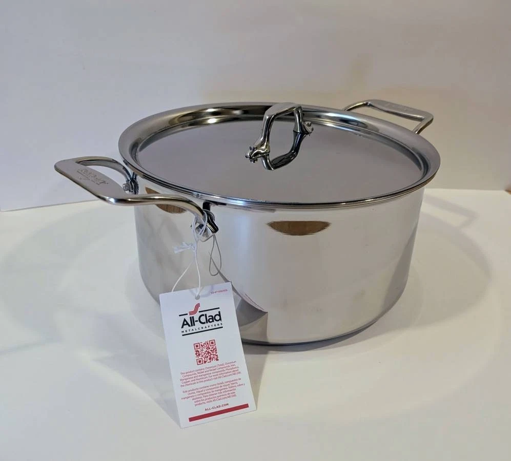 All-Clad D3 Stainless 3-ply Bonded Stockpot with lid, 8 quart