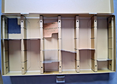 2  Steel Metal Cases Slide Storage Photography 150 35mm slides, ea.   Light use.