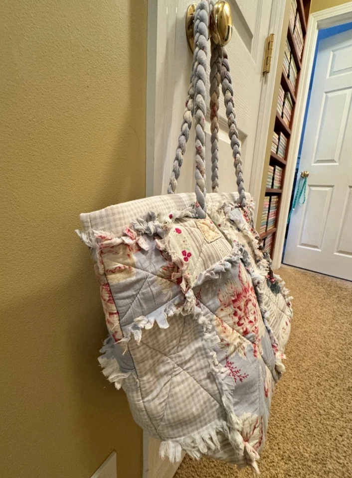 Bolso de Hombro ISABELLA'S JOURNEY CANTANDO LA ALFOMBRA AZUL DE COLECCIÓN Shabby Chic EX Foto 2 de 4