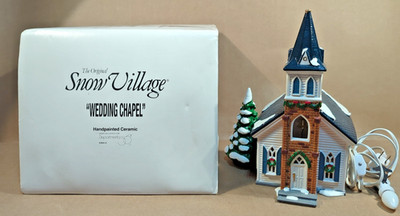 Dept 56 Christmas Snow Village WEDDING CHAPEL Lighted Original Box