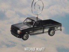 1993 Ford F-150 Lightning Single Cab Pickup Truck Christmas Ornament Adorno F150
