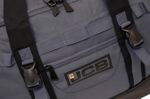 JCB Men's Wheeled Holdall Duffle Bag Water Resistant Retractable Trolley 70L 1KD - Picture 15 of 19