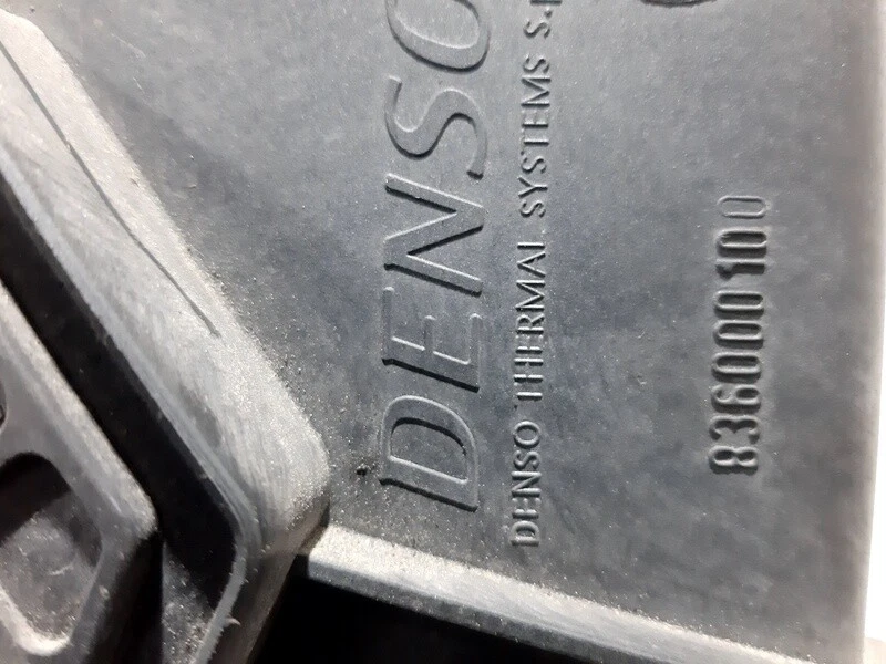 83600010 Electroventilador ALFA ROMEO GT (125) 1.9 JTD 2004 143218 1098206 Foto 3 de 4