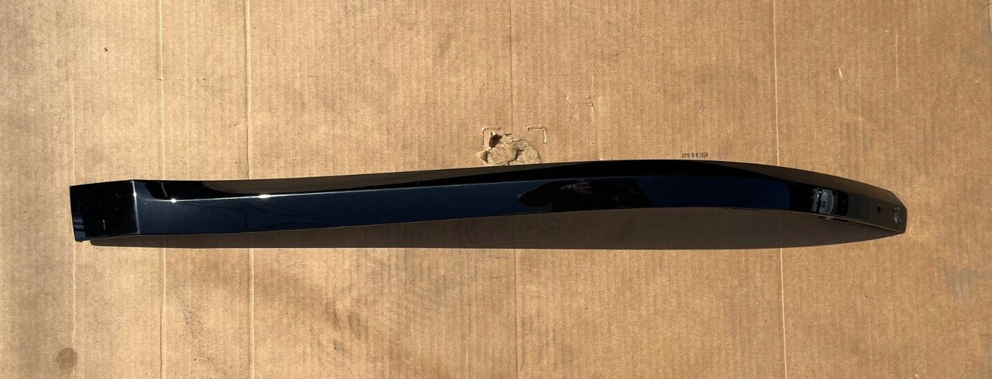 2012 - 2016 BENTLEY GT GTC LEFT REAR TRIM FOR BUMPER OEM 3W3 807 917