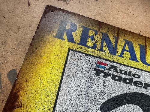 Renault BTCC Laguna Retro Workshop Sign Rusty Weathered Worn French - Picture 2 of 2