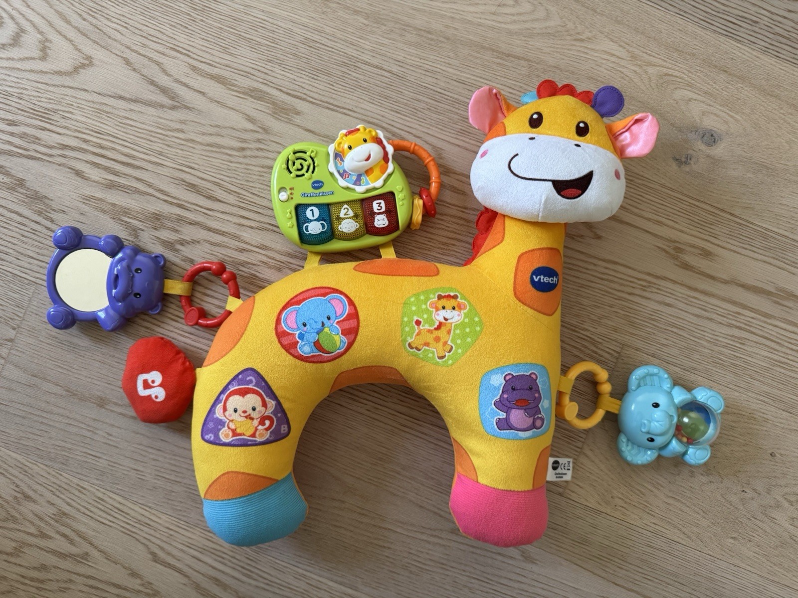 Vtech Baby Giraffenkissen zum Spielen in Bauchlage und Rasseln von 0-24 Monaten