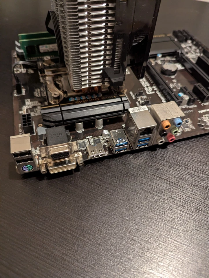 Gigabyte GA-H87-HD3 + i5-4670K + 8GB + Kühler Bundle - Bild 3 von 4