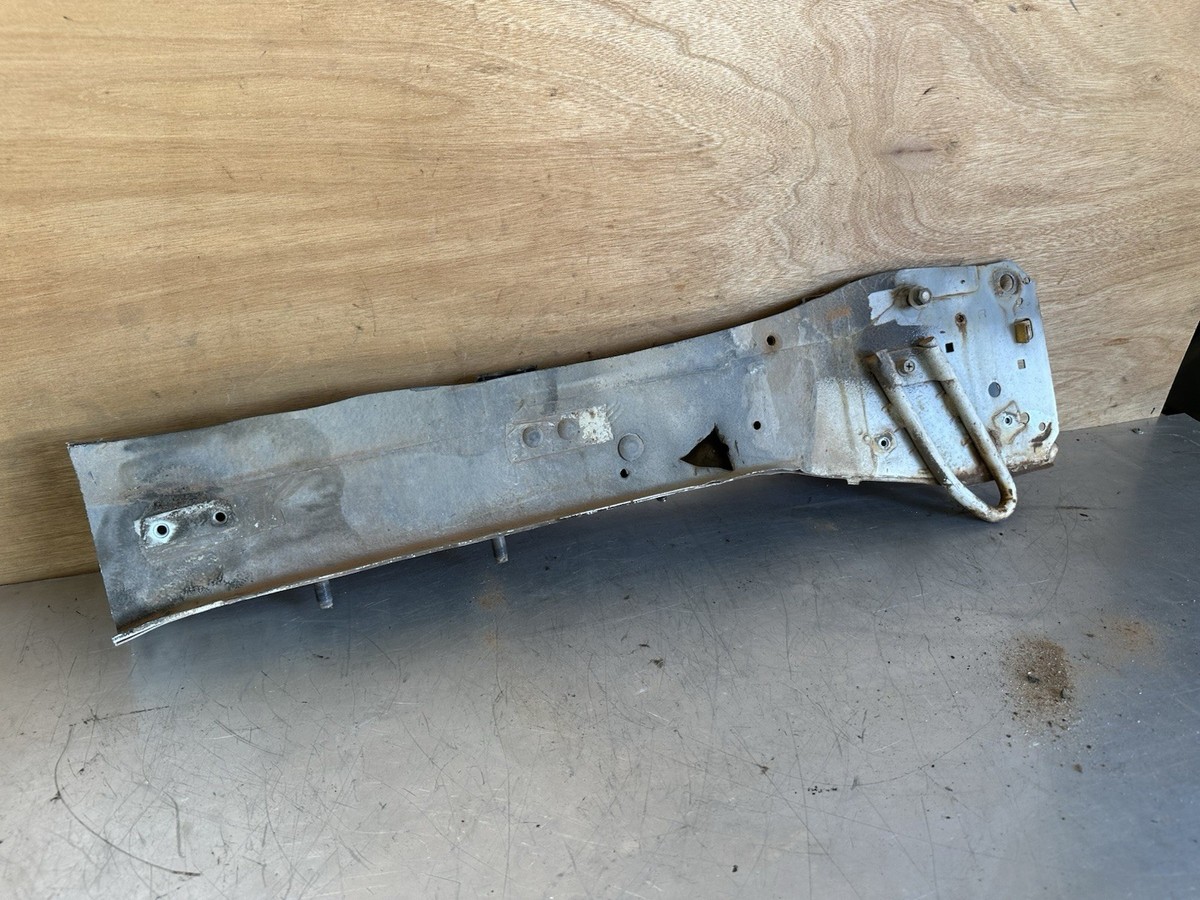 89-94 Nissan 240SX S13 OEM Front RIGHT Frame Rail Support RH Rust