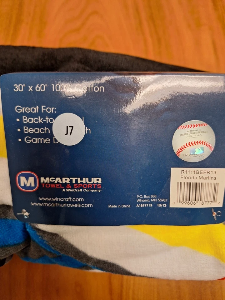 Miami Marlins MLB Beach Towel 30x60 NWT - Image 3 of 4
