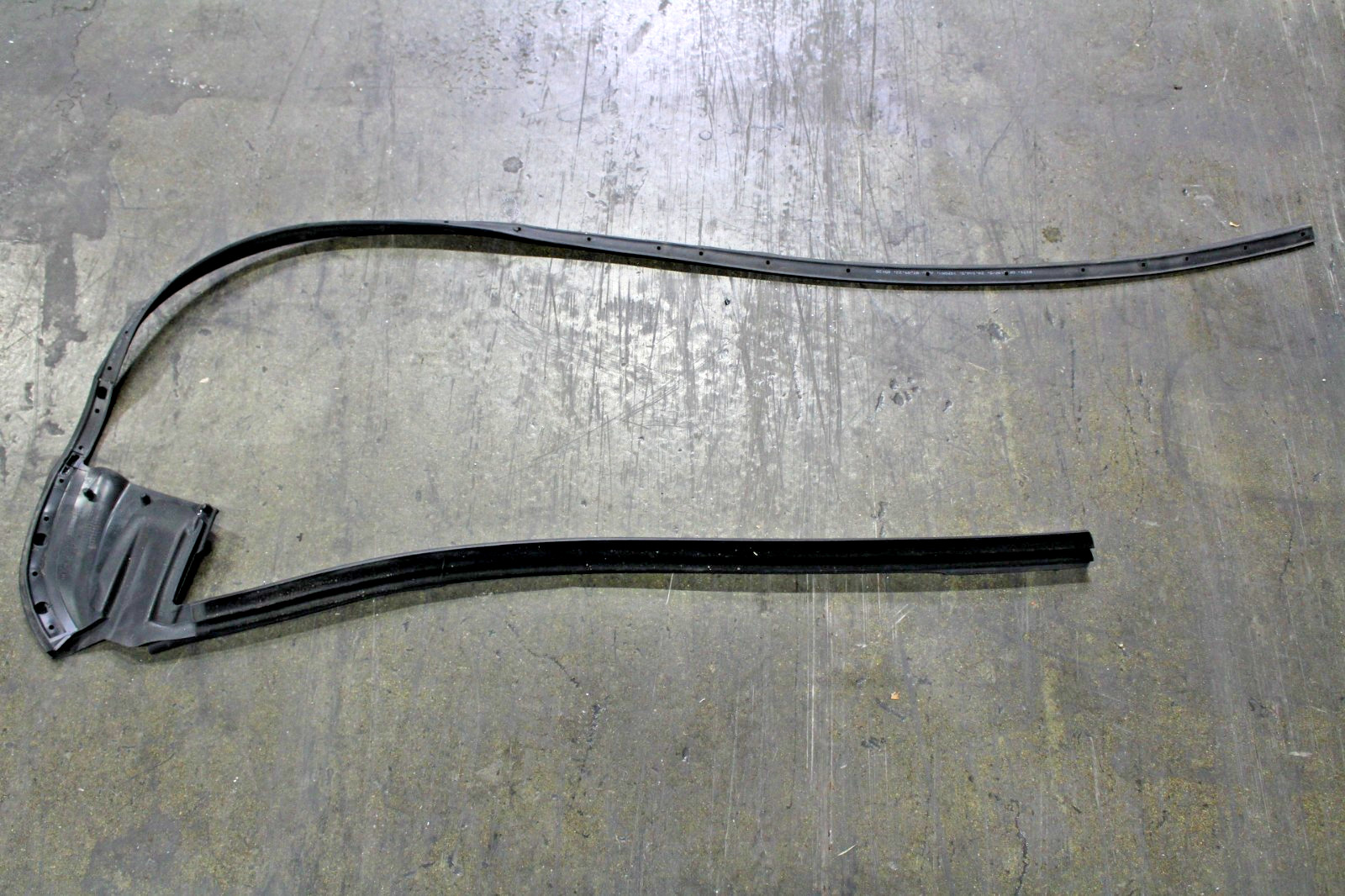 Ferrari 296 GTB Left Gasket P/N 961824